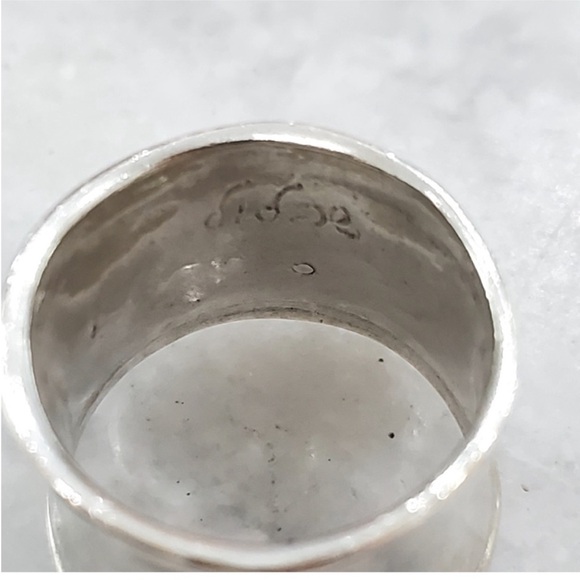 TRADE FOR VALLEY OF THE SUN - Picture 6 of 10